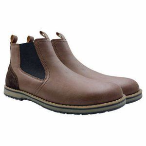 Izod Shoes | Izod Men's Lucas Pull-On Chukka Boots in Brown | Color: Brown | Size: 9 | Quynhnhutini's Closet